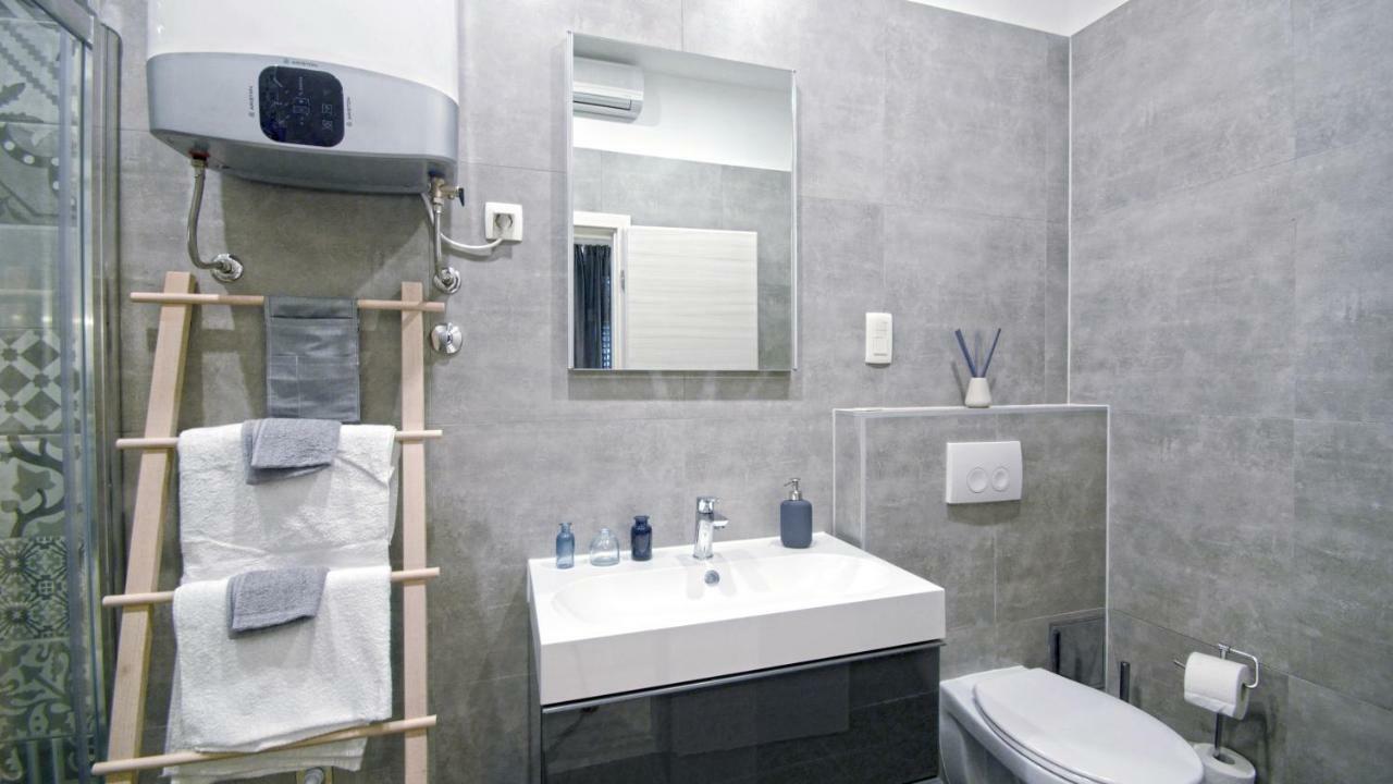 Frank-Kiss Apartments Rijeka Exterior foto